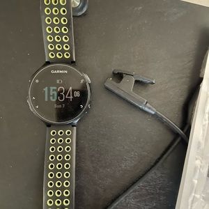 Garmin forerunner 235